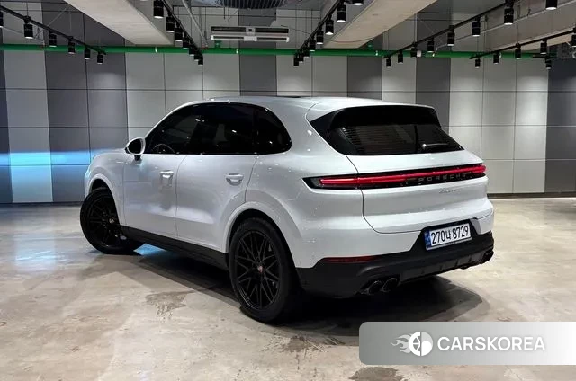 Porsche Cayenne (PO536) id 3080890 из Кореи 18