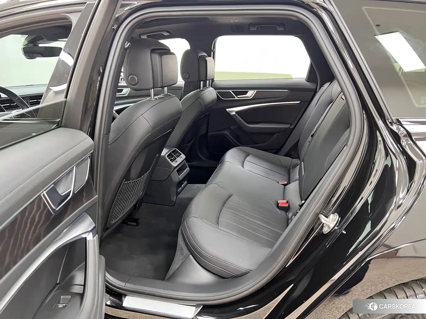 Audi A6 id 4679905 из Китая 29
