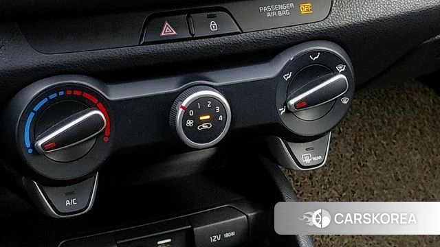 Kia Stonic id 4795068 из Кореи 16
