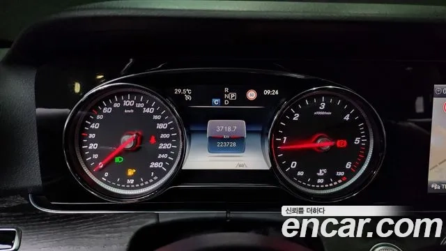 Mercedes-Benz E-Class W213 id 2907423 из Кореи 18