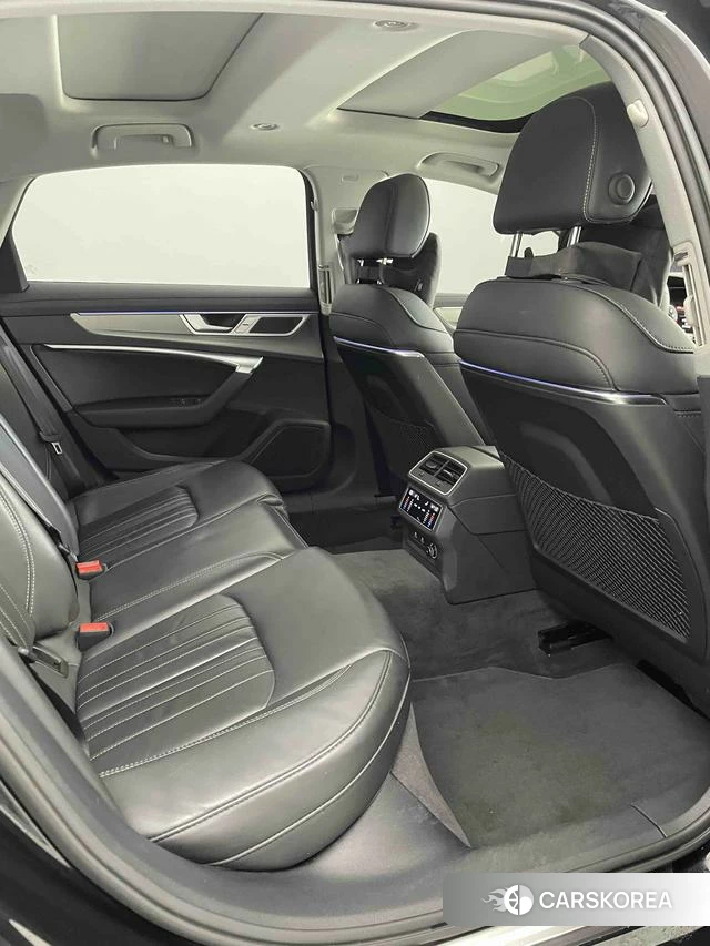 Audi A6L id 4240889 из Китая 15