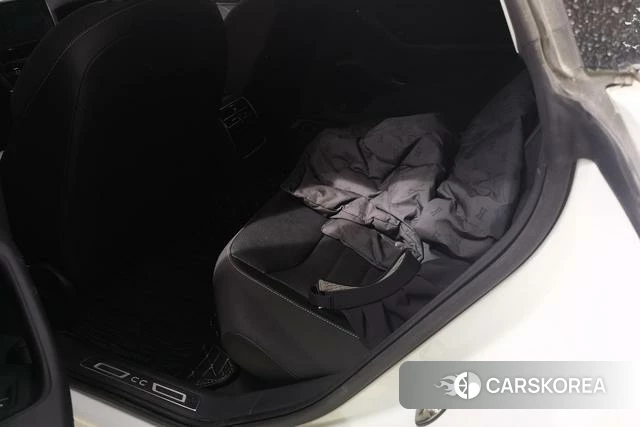 Volkswagen CC id 4276447 из Китая 15