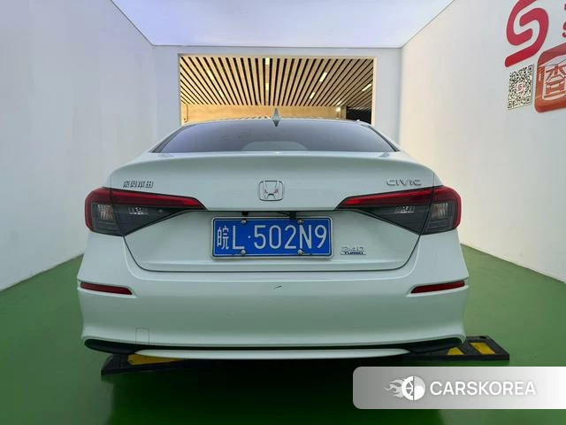 Honda Civic id 4238679 из Китая 8