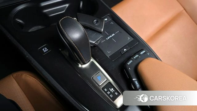 Lexus UX300e id 4316208 из Кореи 31