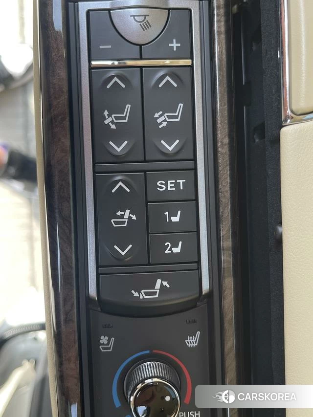 Toyota Elfa id 4291379 из Китая 17