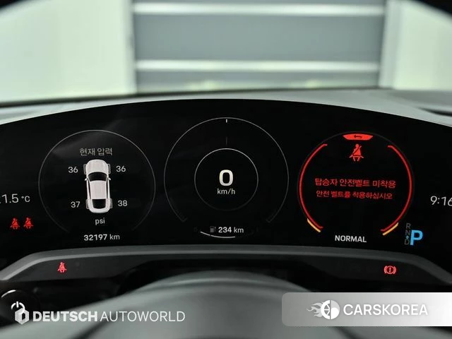 Porsche Taycan id 4342897 из Кореи 18
