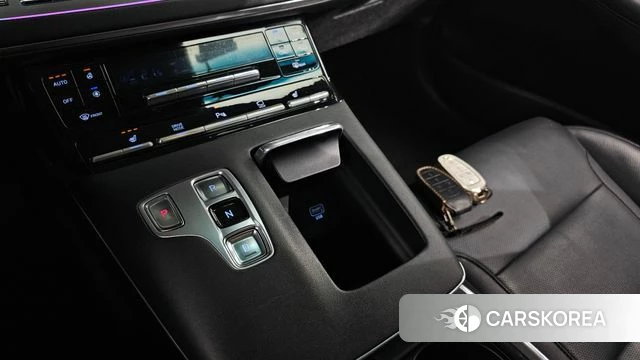 Hyundai The New Grandeur IG id 4855351 из Кореи 31