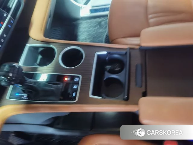Toyota Saina id 4257280 из Китая 20