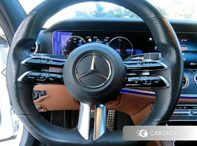 Mercedes-Benz E-Class W213 id 3884774 из Кореи 18