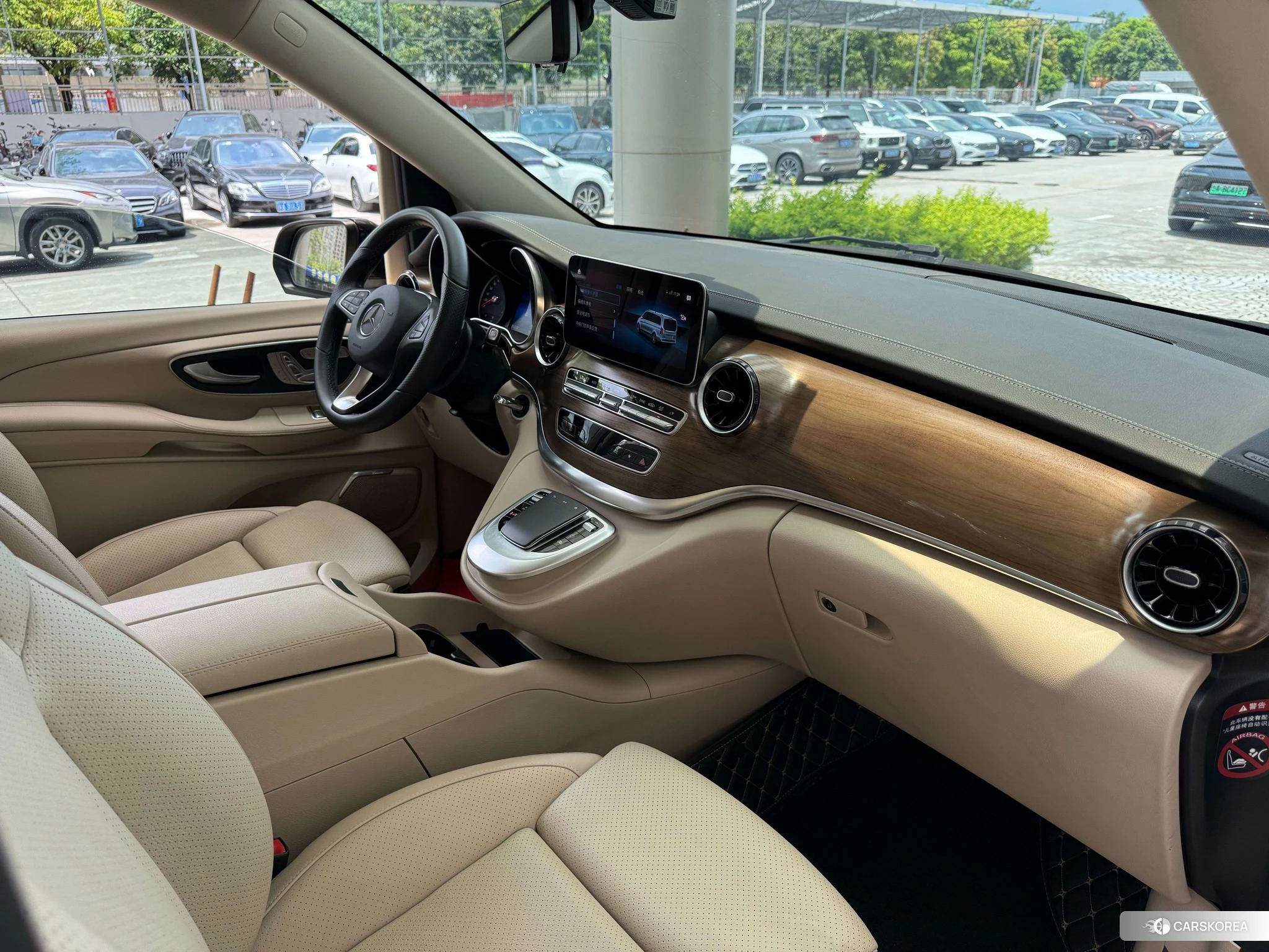 Mercedes-Benz V-class id 4479357 из Китая 32