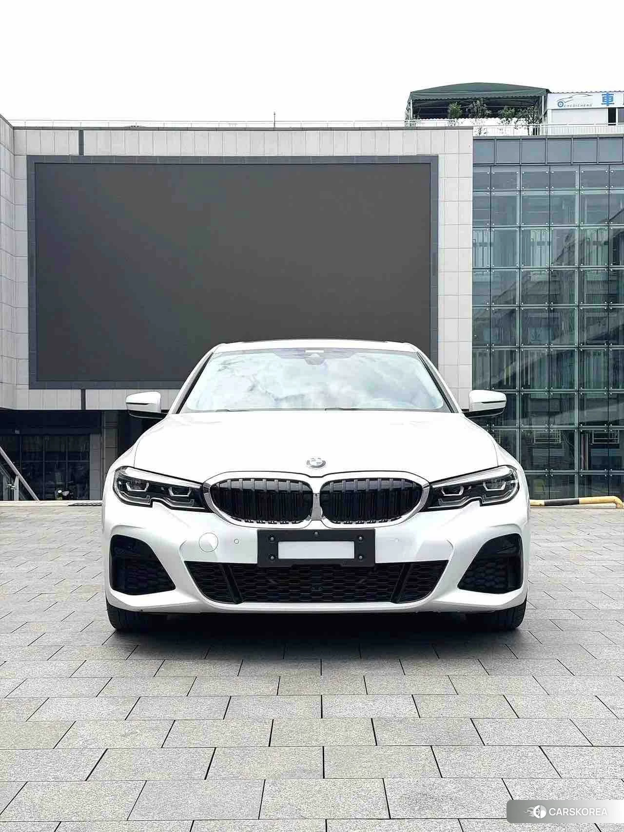 BMW 3 series id 4492890 из Китая 13