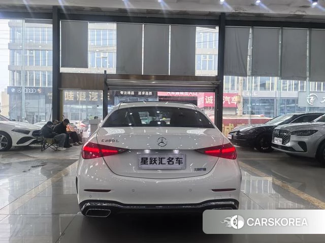 Mercedes-Benz Class C id 4307431 из Китая 17