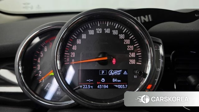 Mini Cooper id 4922443 из Кореи 28
