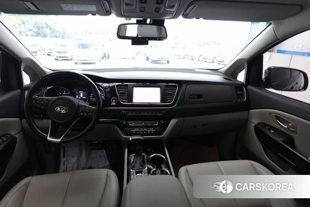 Kia The New Carnival id 4633181 из Кореи 18