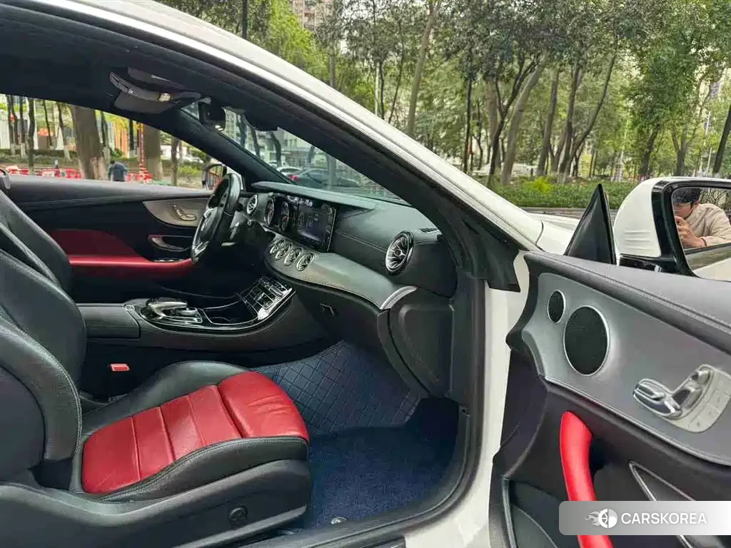 Mercedes-Benz E-Class id 4548021 из Китая 8