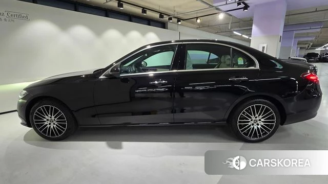 Mercedes-Benz C-Class W206 id 3831220 из Кореи 18