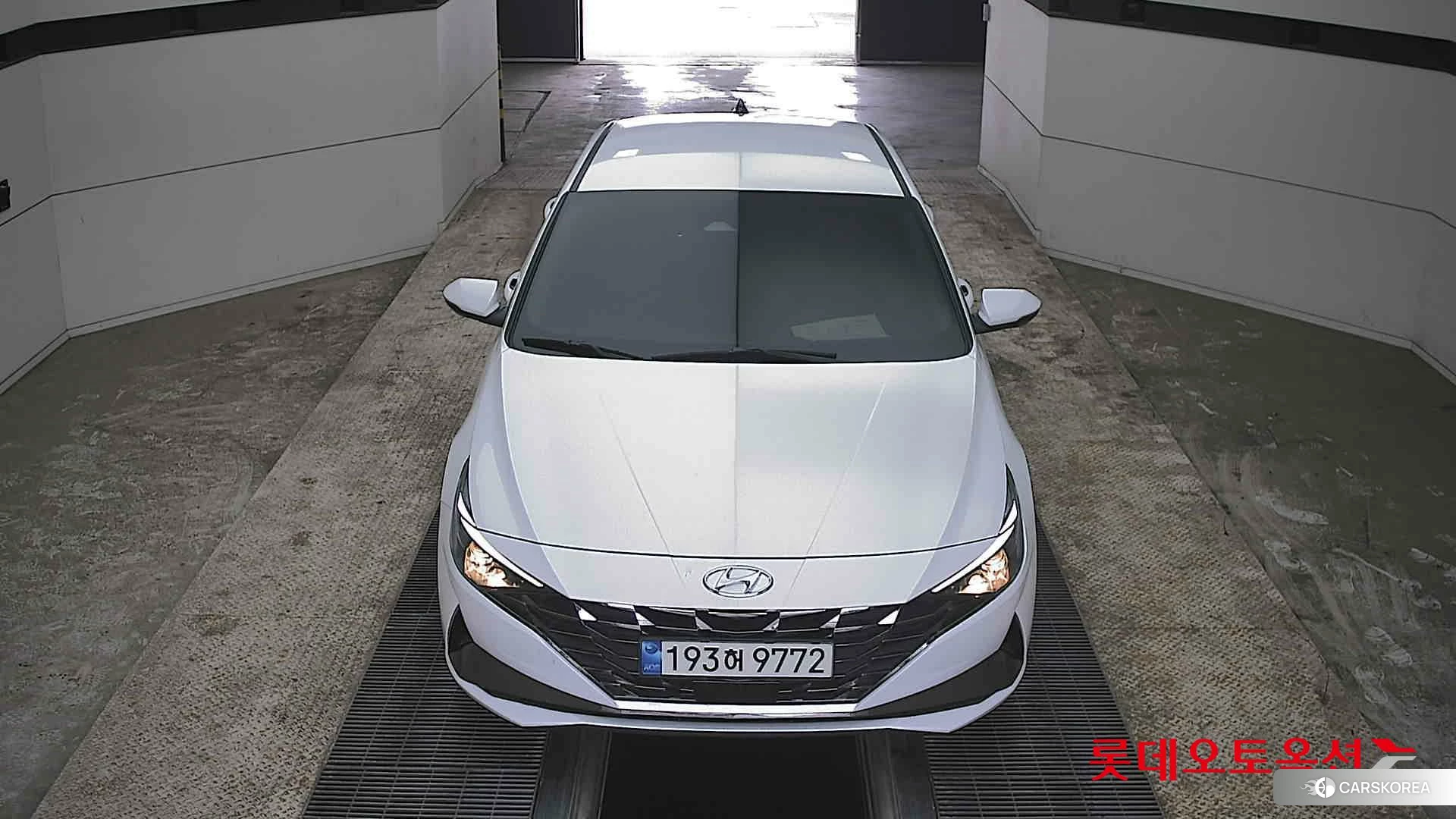 Hyundai Avante id 3888338 из Кореи 35