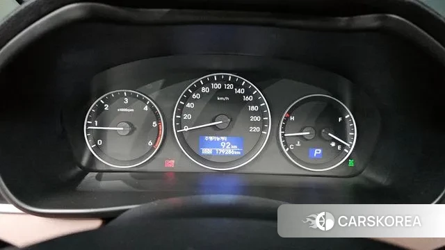 Hyundai The New Grand Starex id 3009366 из Кореи 18