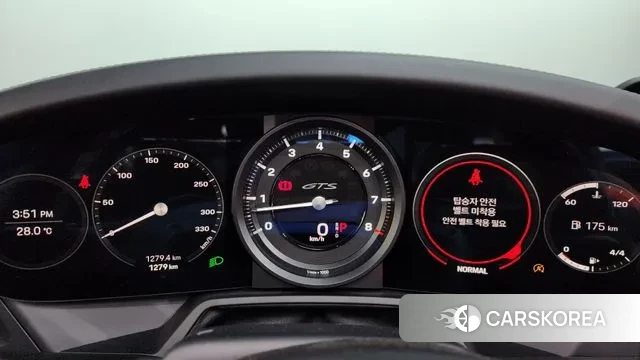 Porsche 911(992) id 2988773 из Кореи 18