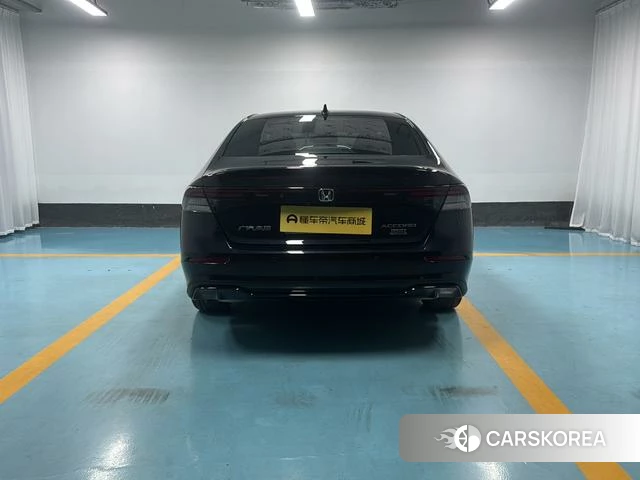 Honda Accord id 4260276 из Китая 18