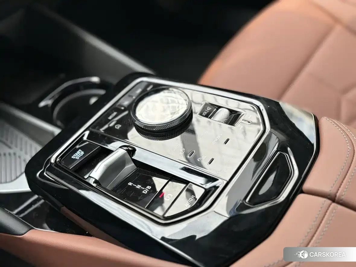 BMW i5 id 4538827 из Китая 15