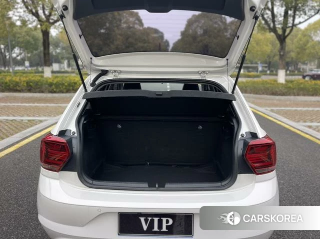 Volkswagen Polo id 4261342 из Китая 19