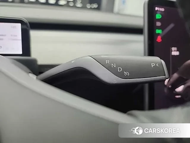 Tesla Model Y id 3443738 из Кореи 17