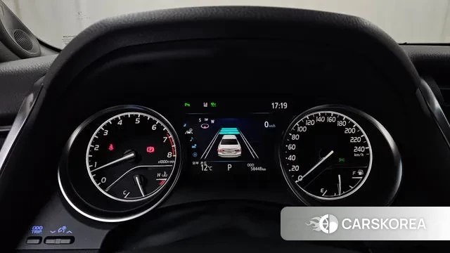 Toyota Camry (XV70) id 3531106 из Кореи 18