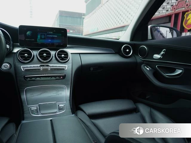 Mercedes-Benz Class C id 3890796 из Китая 26