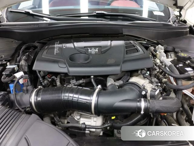 Maserati Levante id 4238870 из Китая 25