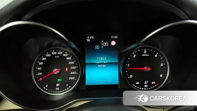 Mercedes-Benz C-Class W205 id 3573876 из Кореи 18