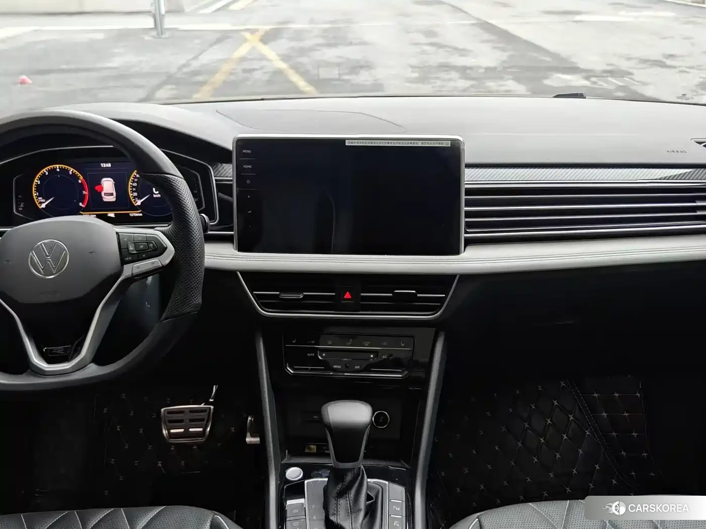 Volkswagen Tiguan L id 4669382 из Китая 9
