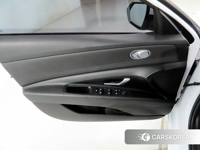 Hyundai Avante (CN7) id 4310308 из Кореи 18