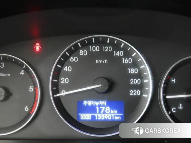 Hyundai The New Grand Starex id 4728065 из Кореи 16
