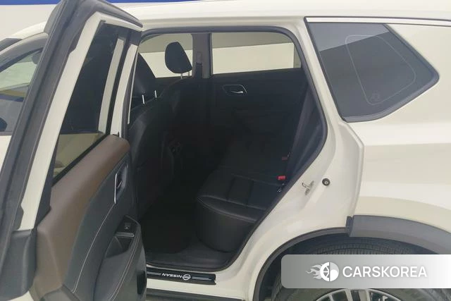Nissan Qijun id 4208704 из Китая 15