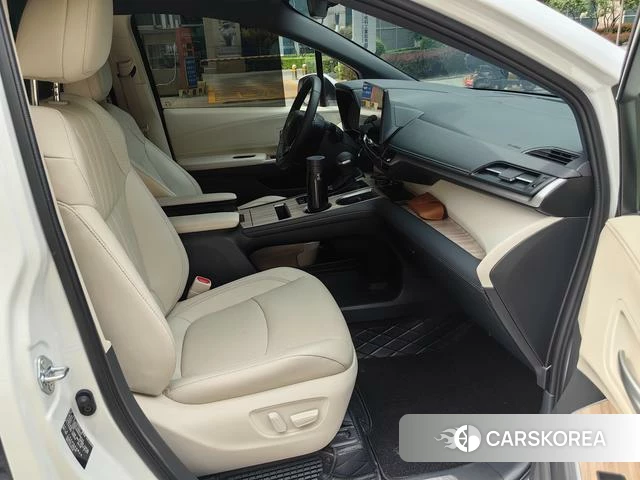 Toyota Saina id 4276114 из Китая 31