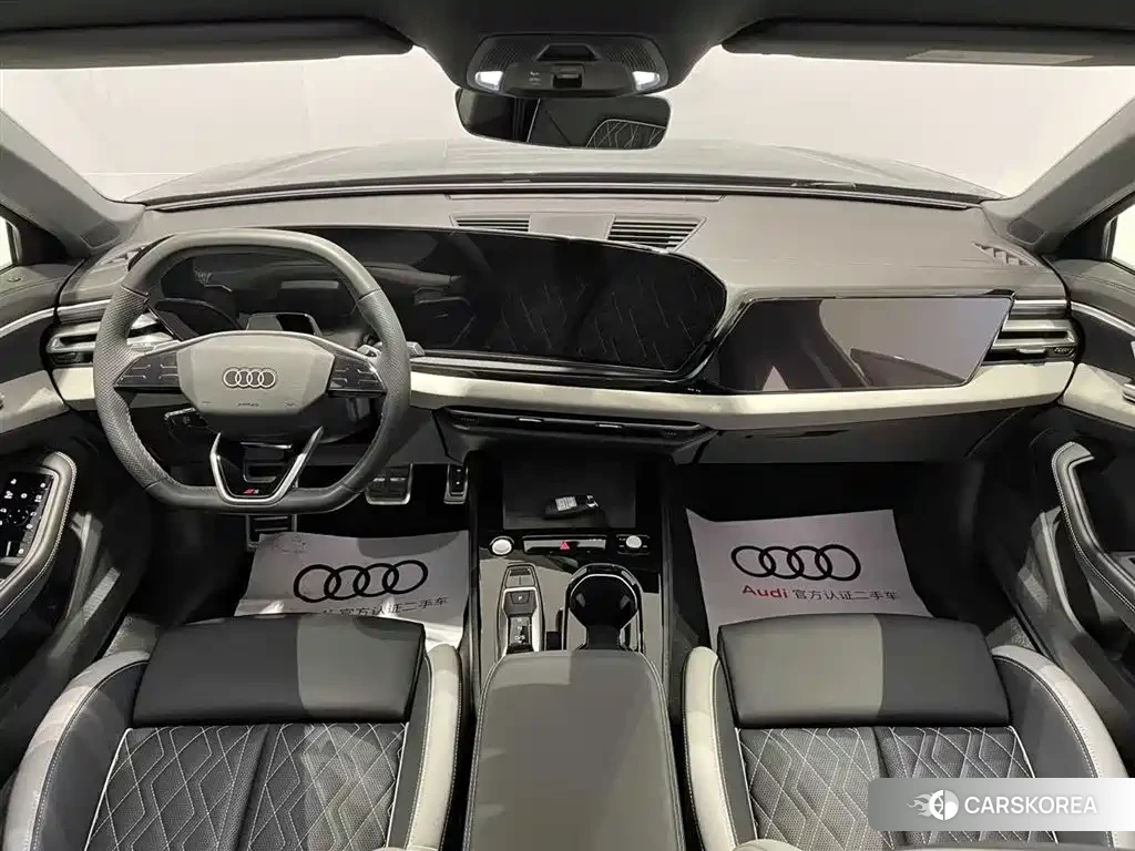 Audi A5L id 4644486 из Китая 8