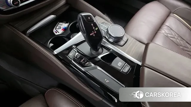 BMW 5 Series (G30) id 3593016 из Кореи 18