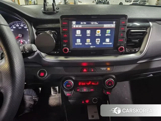 Kia Stonic id 3692950 из Кореи 18