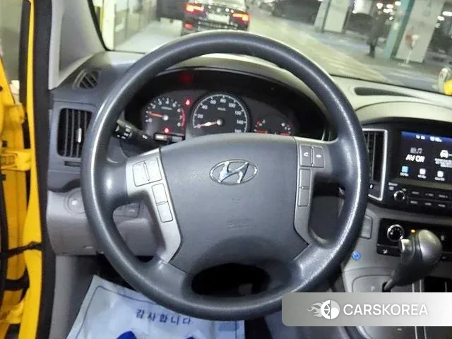 Hyundai The New Grand Starex id 3571093 из Кореи 18