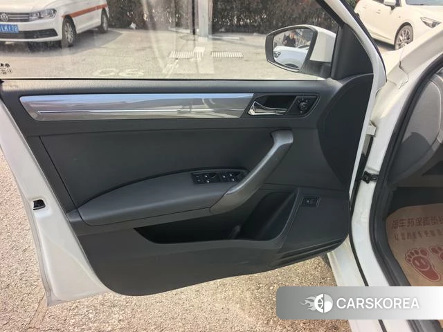 Volkswagen Santana id 4240199 из Китая 22