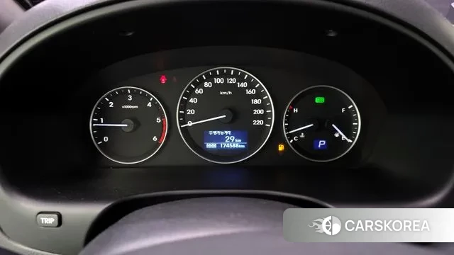 Hyundai The New Grand Starex id 3203852 из Кореи 18