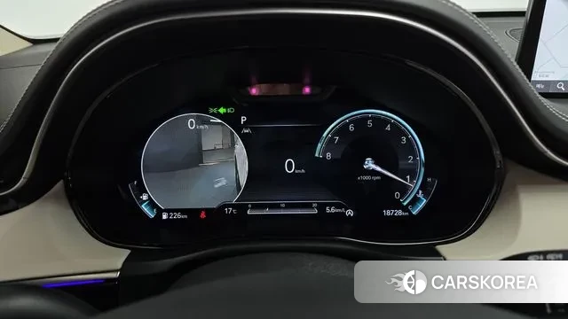 Genesis GV70 id 3272920 из Кореи 18