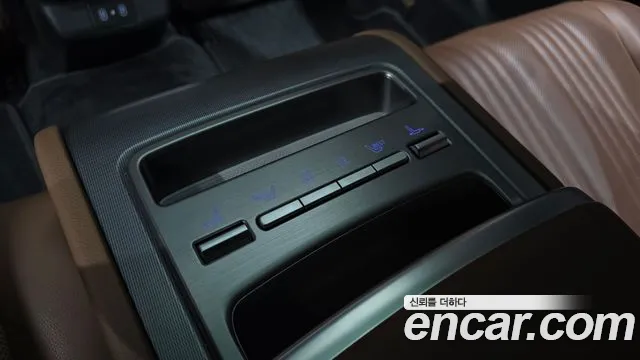 Hyundai Grandeur (GN7) id 2608024 из Кореи 18