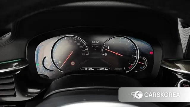 BMW 5 Series (G30) id 2986822 из Кореи 18