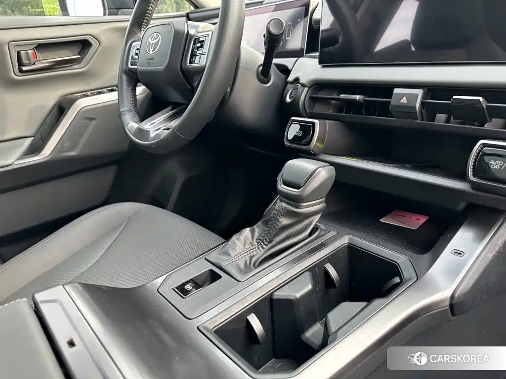 Toyota Wildlander id 4622639 из Китая 25