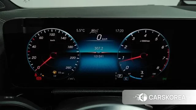 Mercedes-Benz GLA - Class H247 id 3686224 из Кореи 18