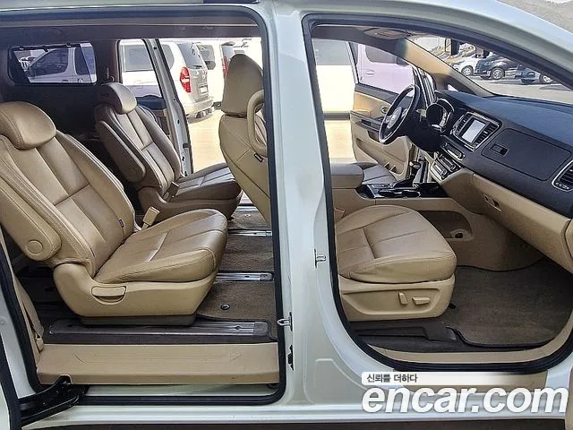 Kia The New Carnival id 2635664 из Кореи 17