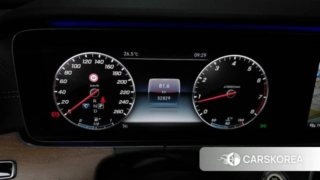 Mercedes-Benz E-Class W213 id 4765382 из Кореи 18