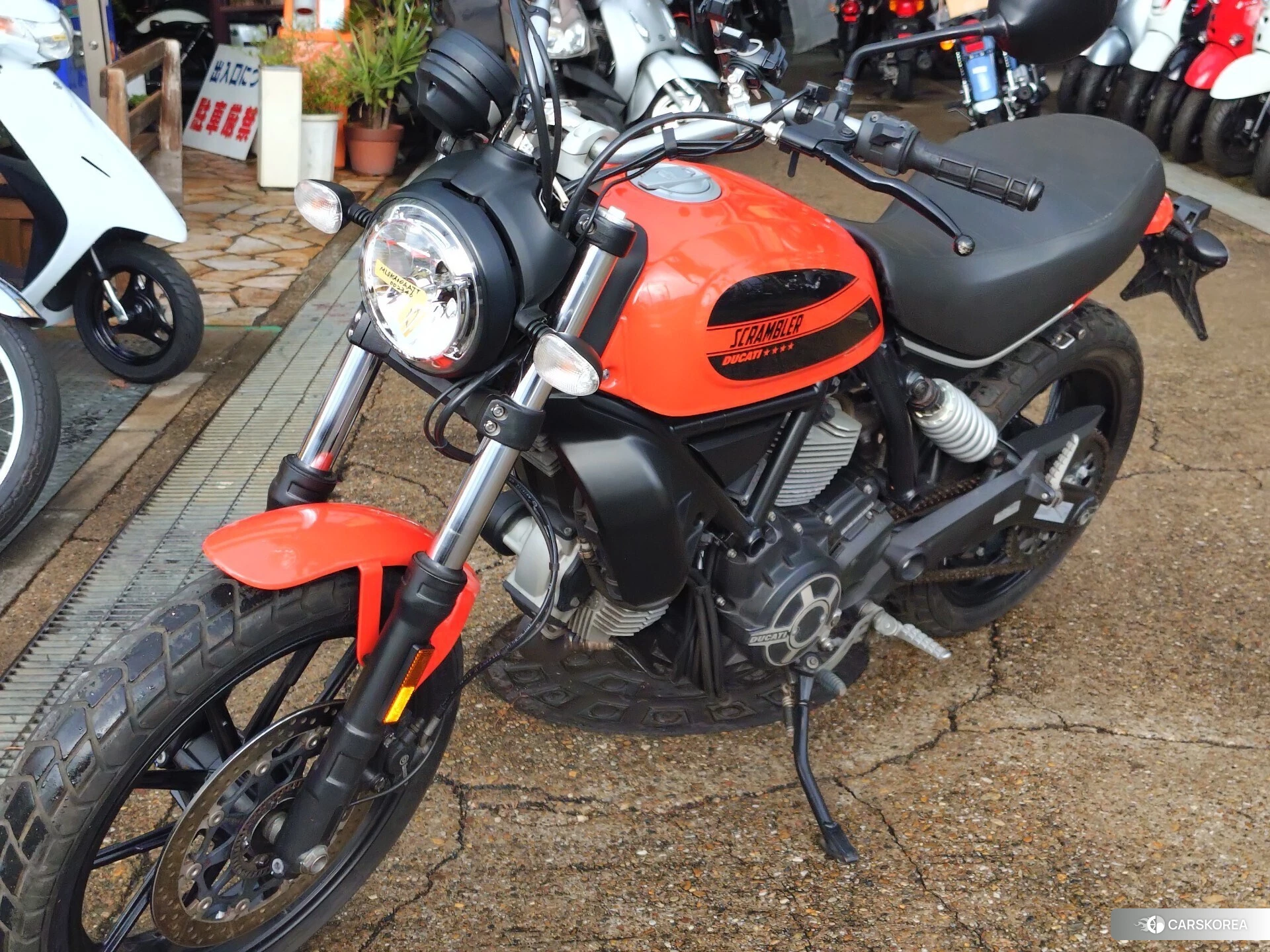 Ducati SCRAMBLER SIXTY2 id 4238036 из Японии 9